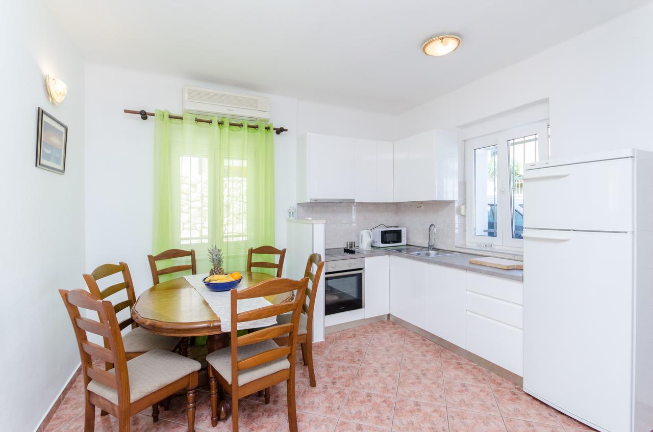 Classy Apartment Center Split Extérieur photo
